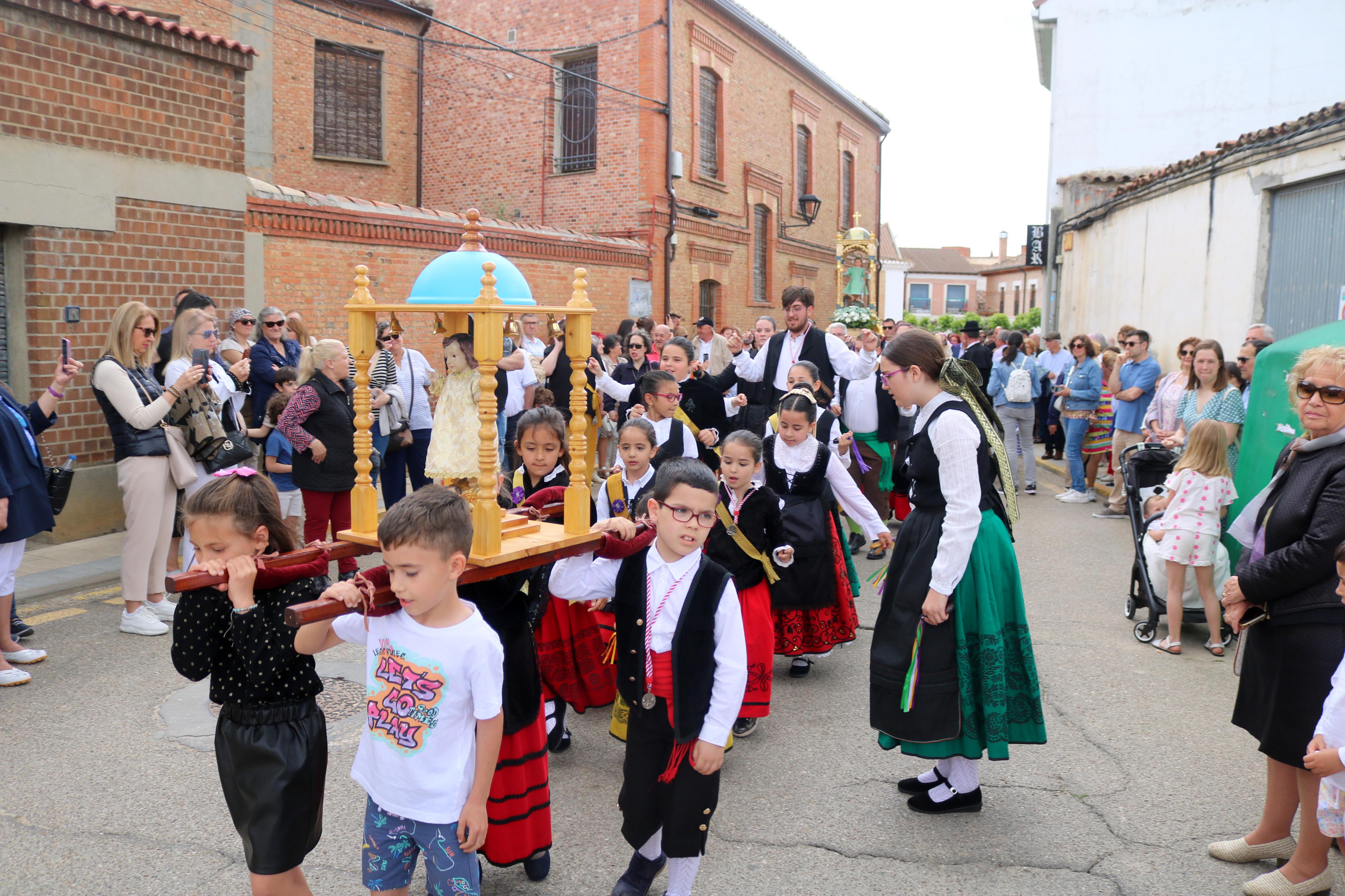 Bautizo Extraordinario del Niño Jesús en Villamuriel de Cerrato