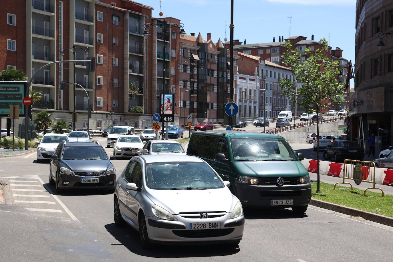 Tráfico y obras en el viaducto de Arco de Ladrillo