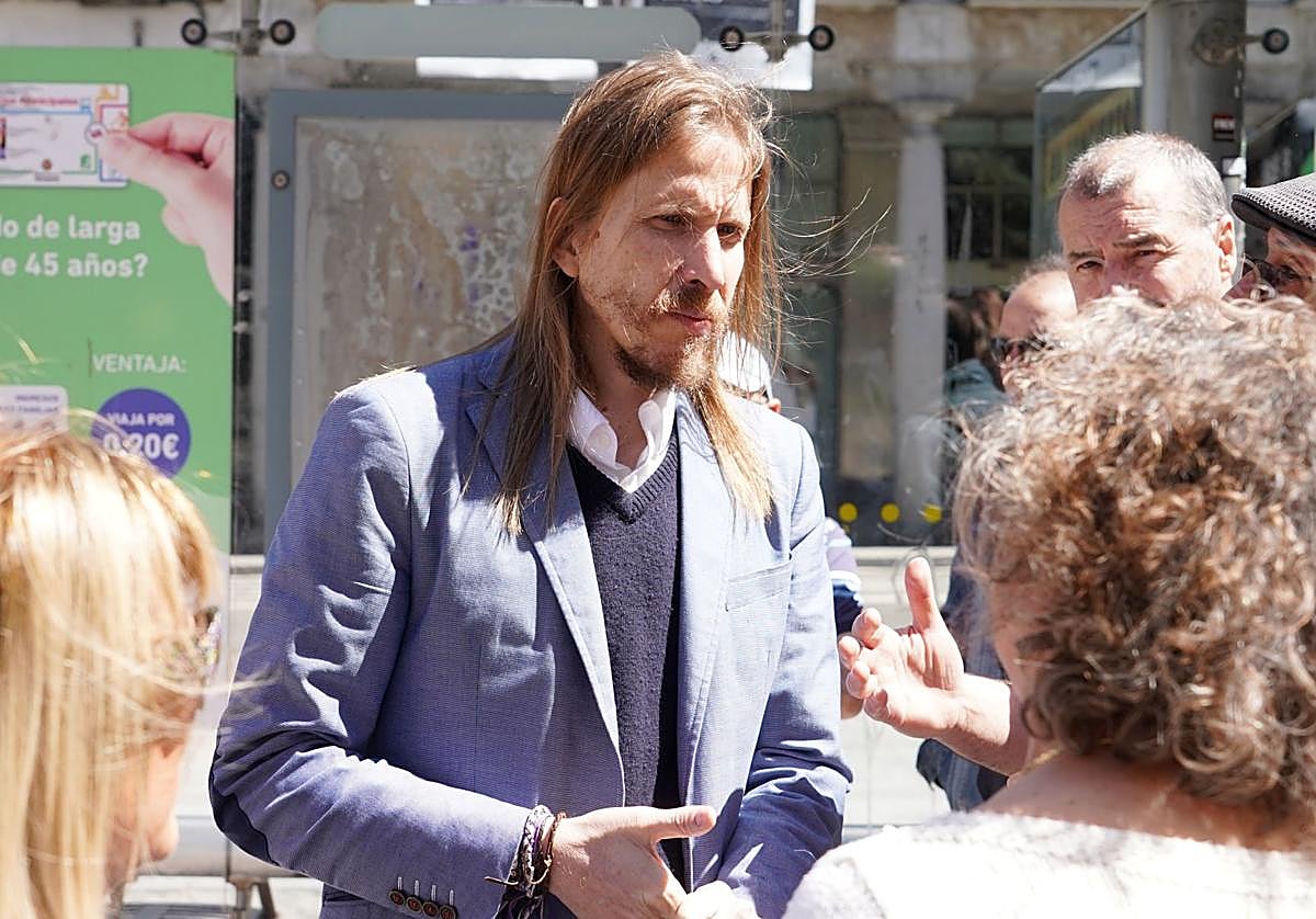 El coordinador autonómico de Podemos en Castilla y León, Pablo Fernández, este viernes en Valladolid.