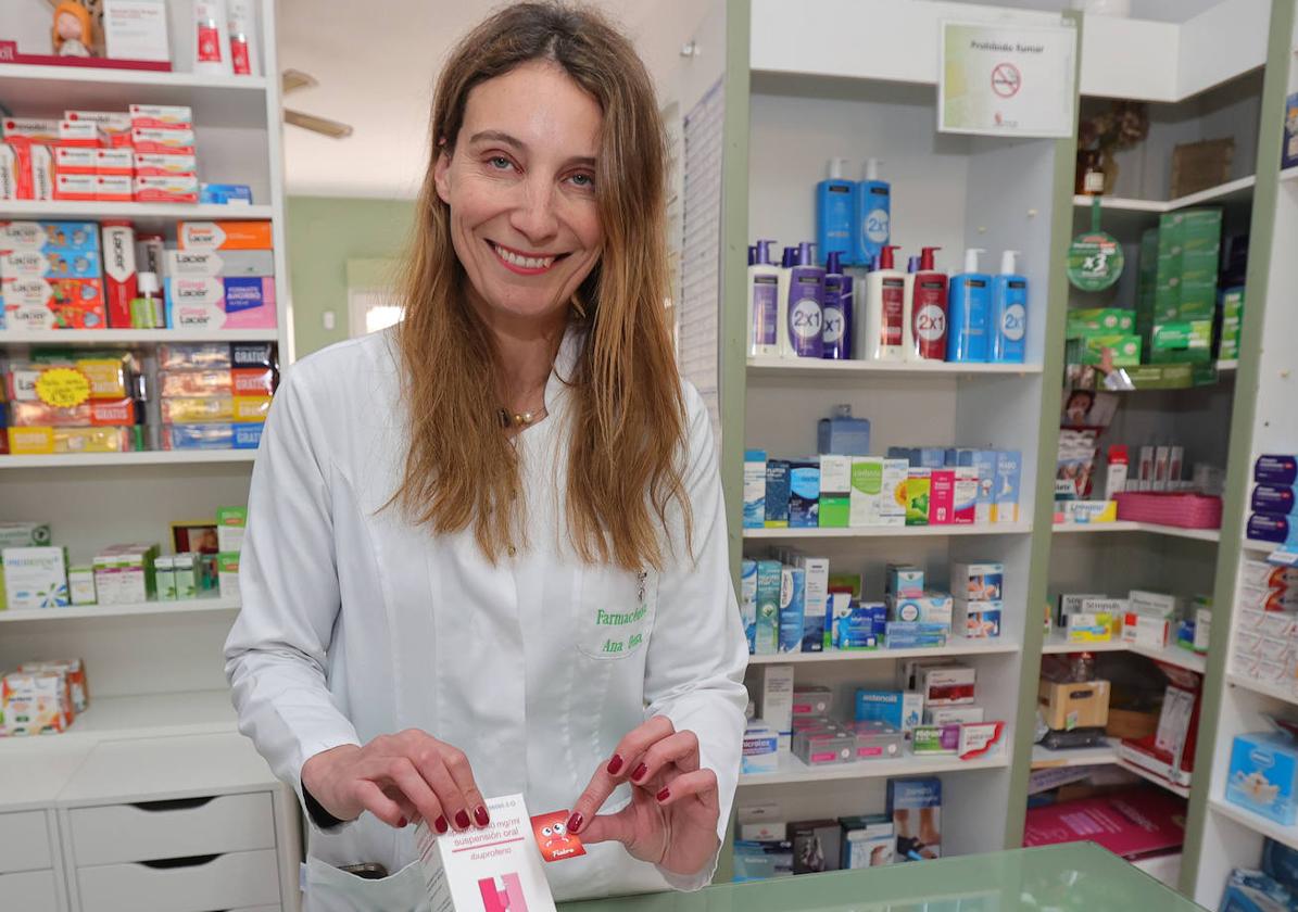 La presidenta del Colegio de Farmacéuticos de Palencia, Ana Deza.