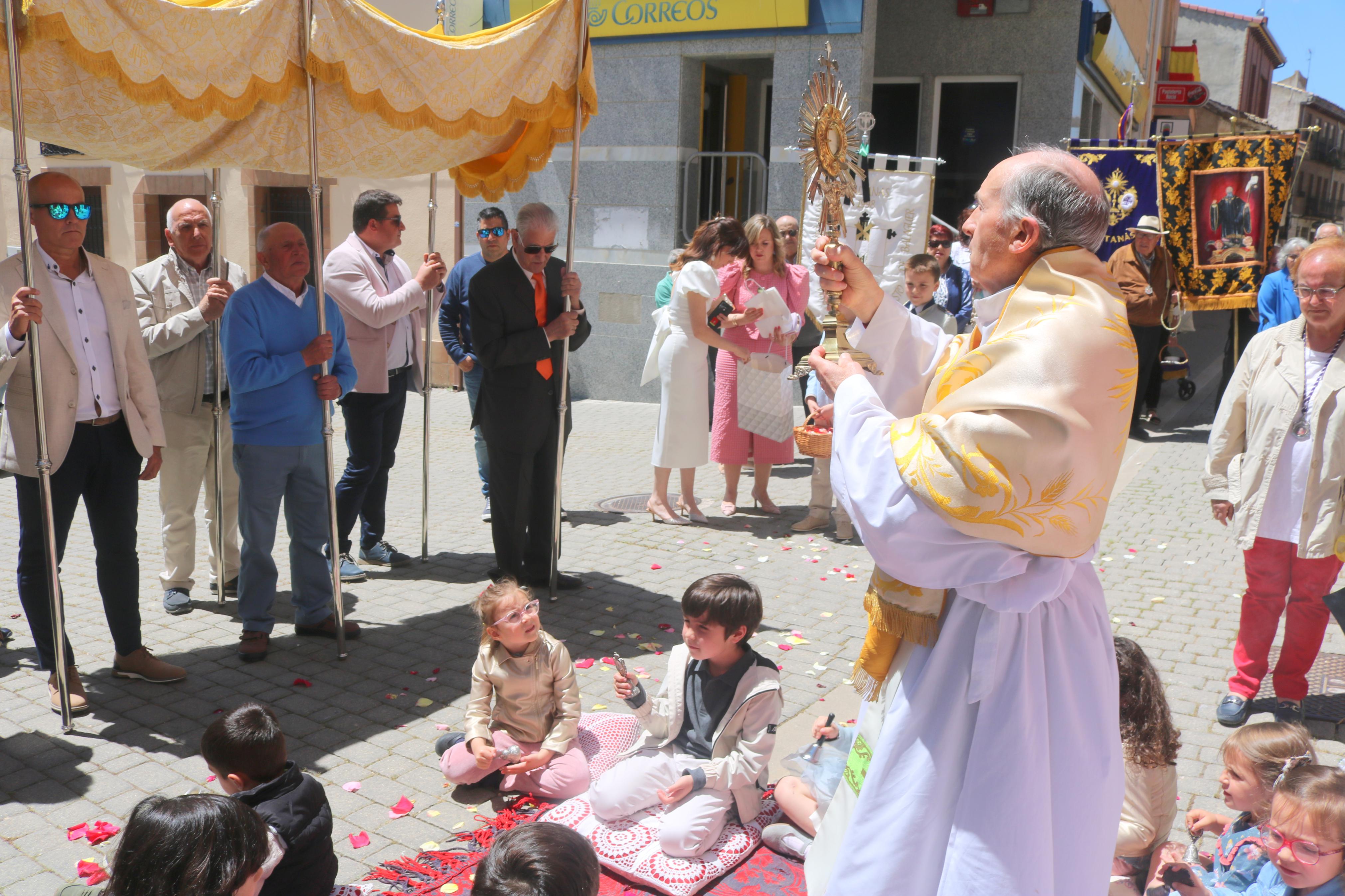 Baltanás celebra el Corpus Christi