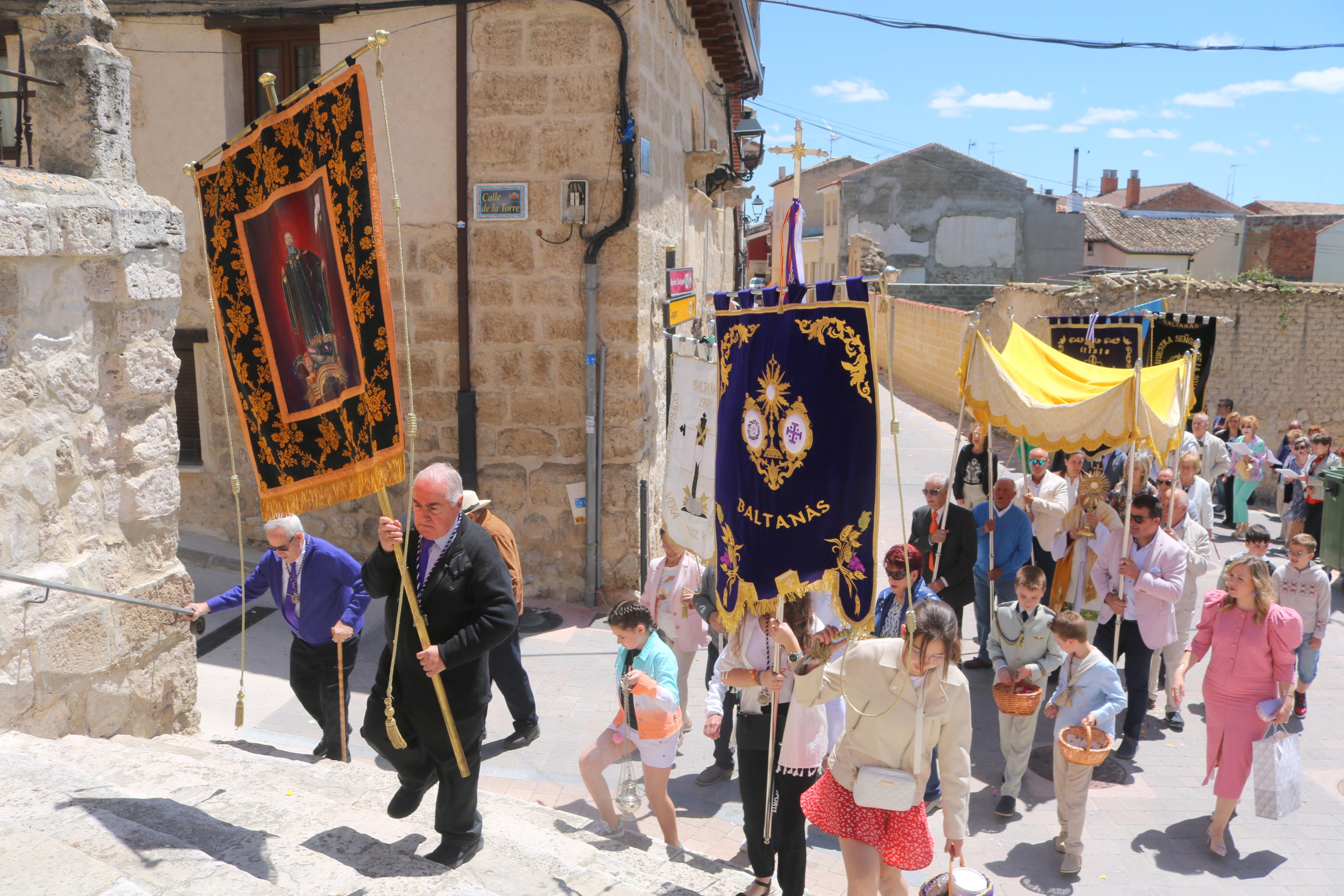 Baltanás celebra el Corpus Christi