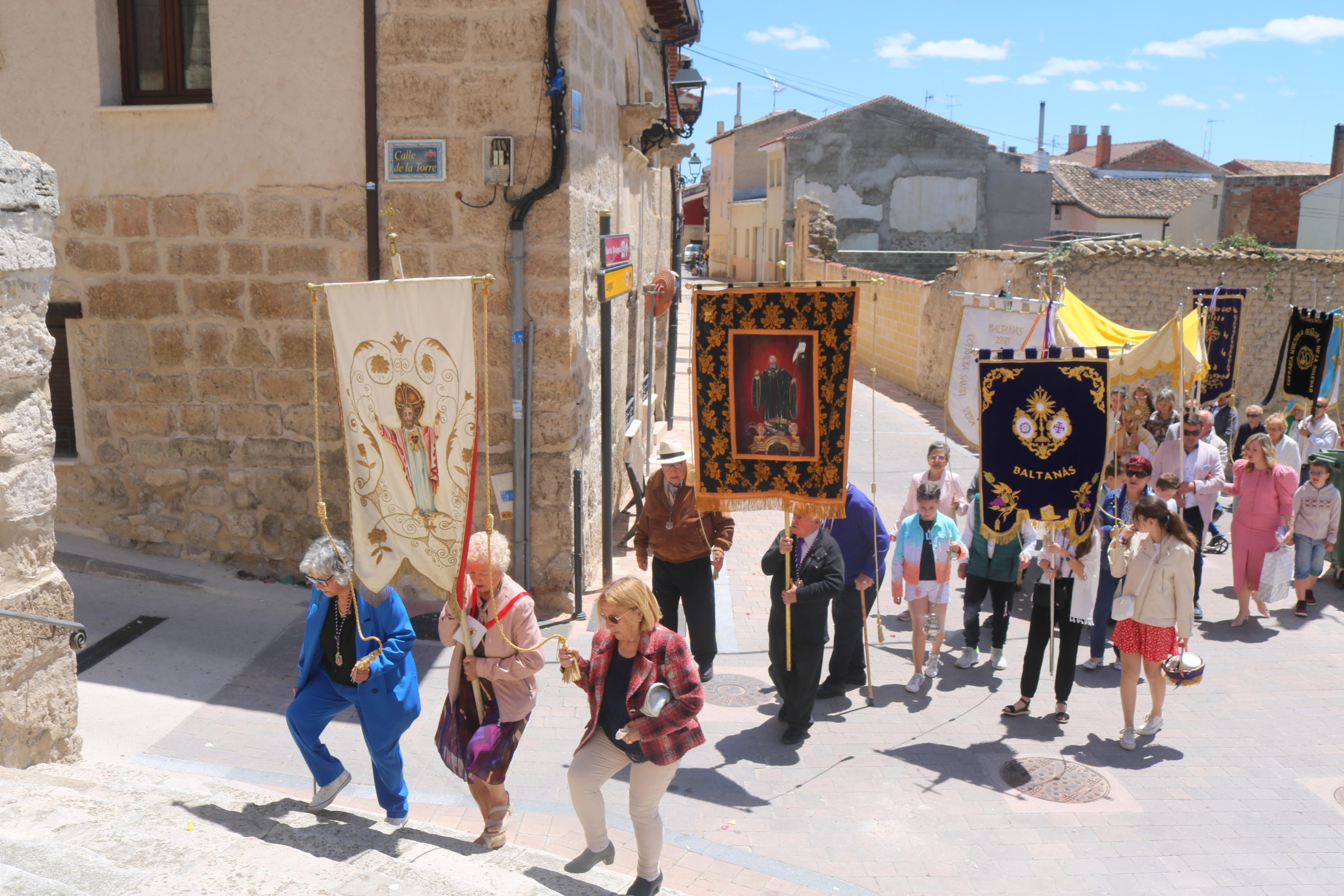 Baltanás celebra el Corpus Christi