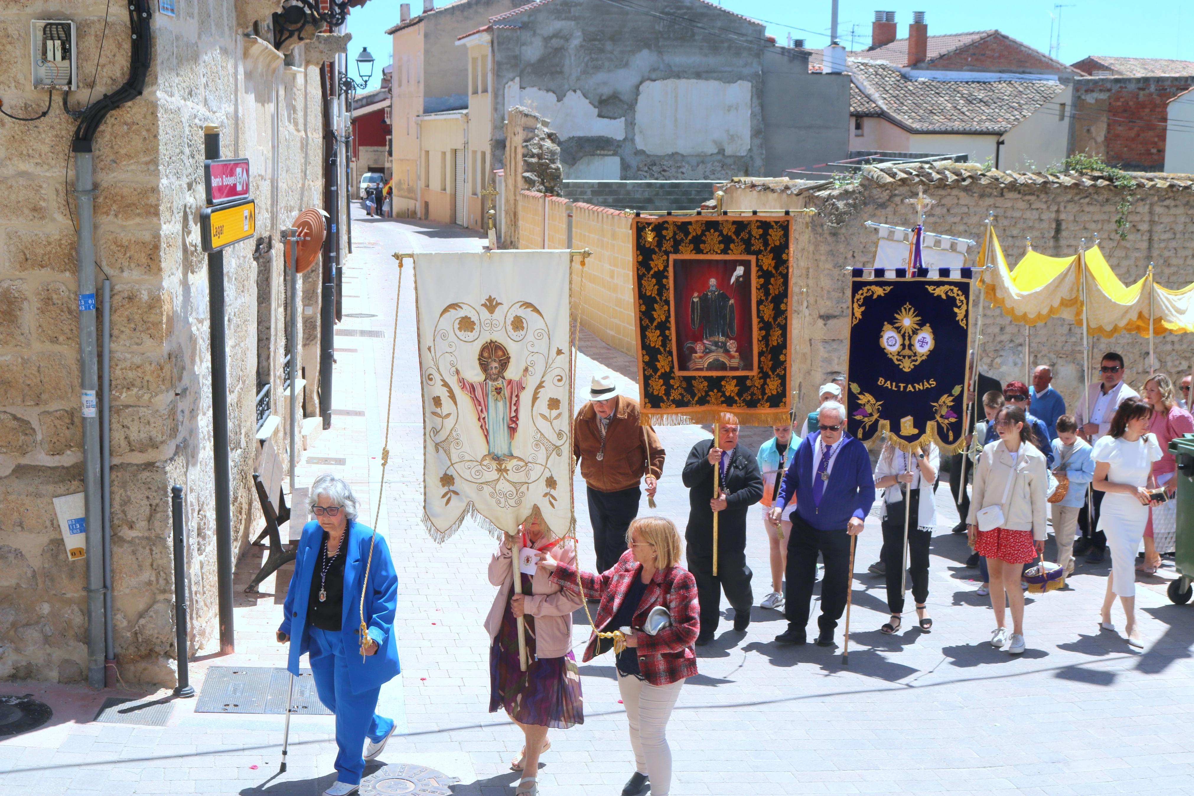 Baltanás celebra el Corpus Christi