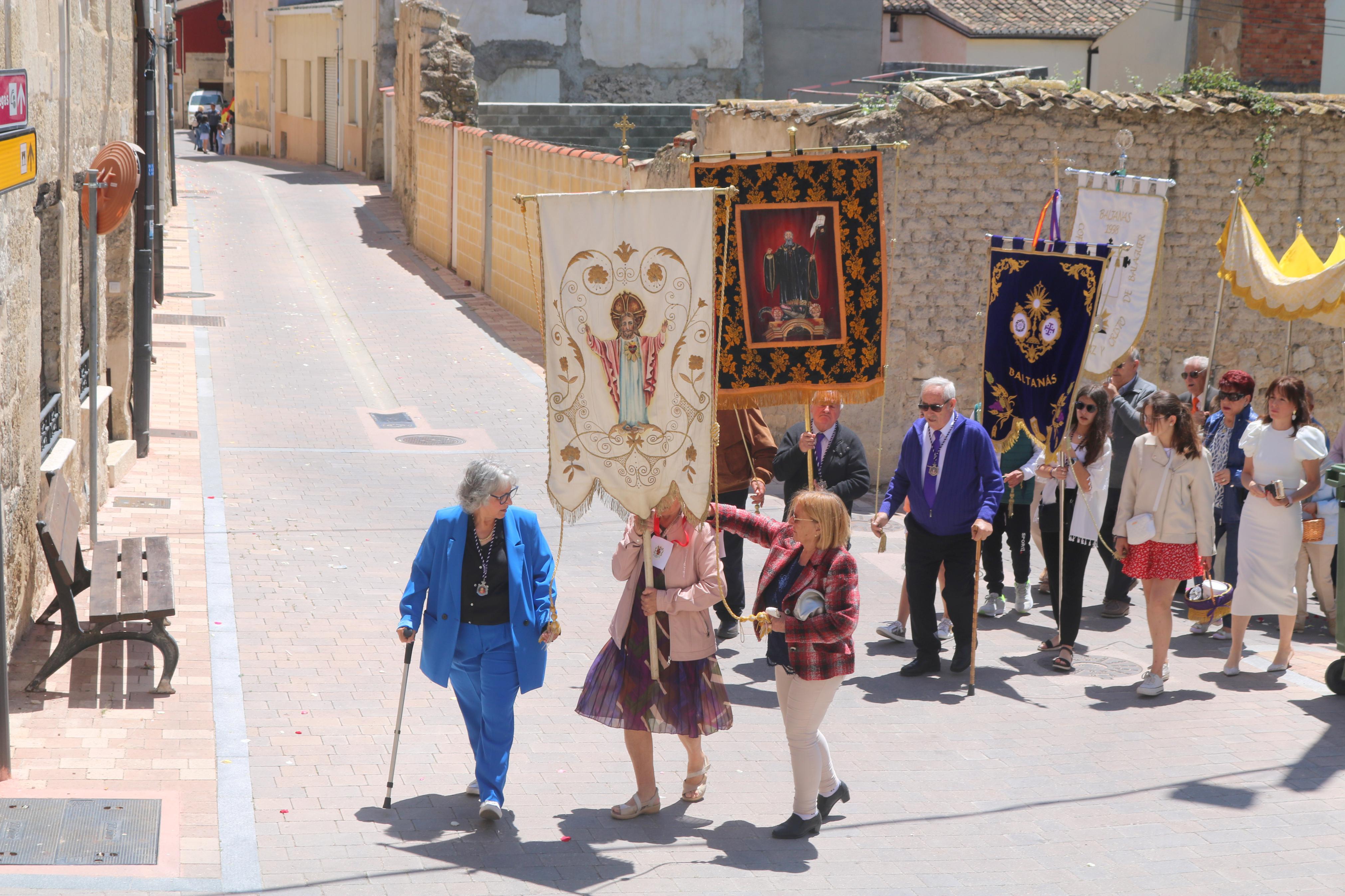 Baltanás celebra el Corpus Christi