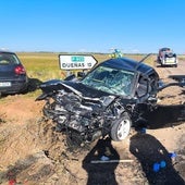 Tres heridos en una colisión entre dos turismos en Santa Cecilia del Alcor