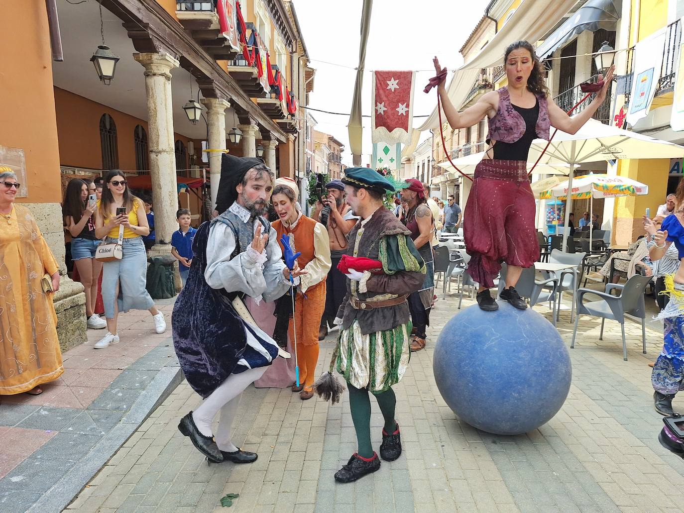 El Mercado Comarcal y Feria Agroalimentaria de Villalón, en imágenes