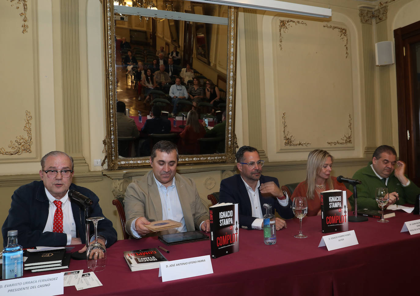 El fiscal del &#039;caso Villarejo&#039; presenta su libro en Palencia