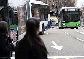 Imagen de archivo de autobuses urbanos de Auvasa.
