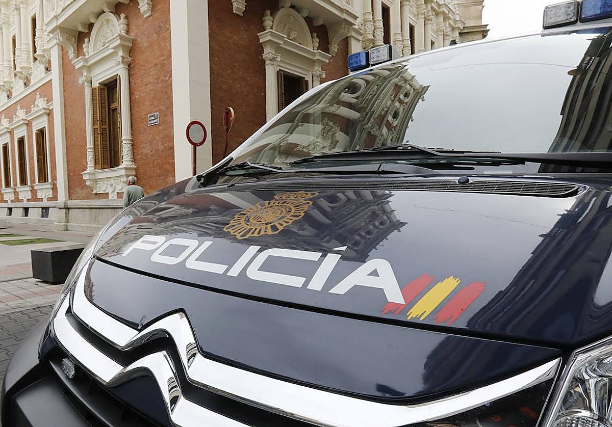Detenidos dos hermanos por el robo con escalo de un toldo de grandes dimensiones