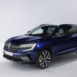 Renault Espace: motor híbrido y equipamiento multimedia integral