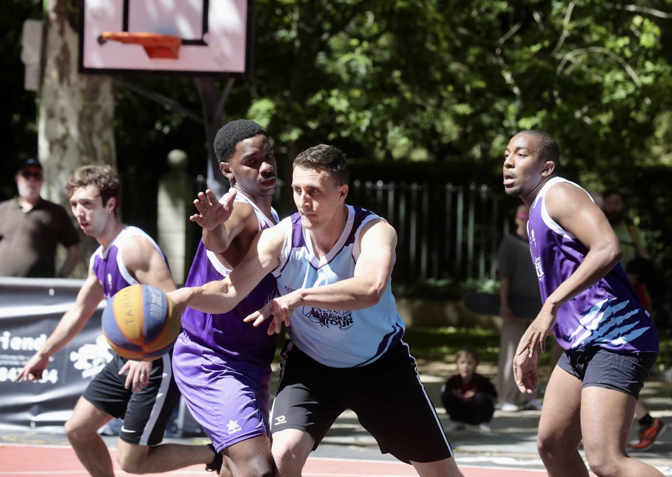 Los torneos de 3x3 en Acera Recoletos en imágenes