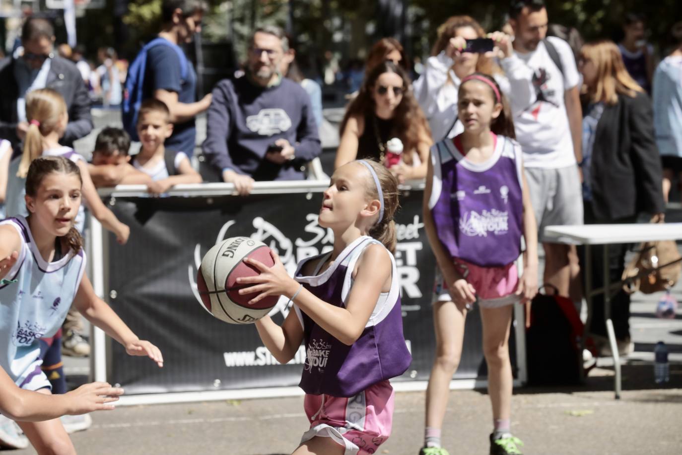 Los torneos de 3x3 en Acera Recoletos en imágenes