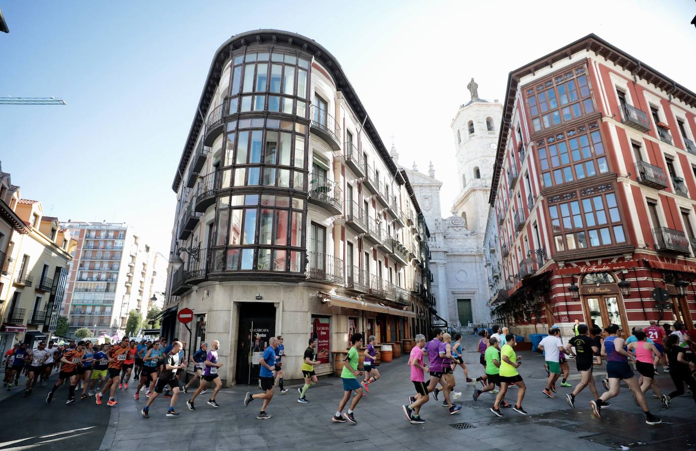 Las fotografías que deja la Carrera de la Antigua por el centro de Valladolid