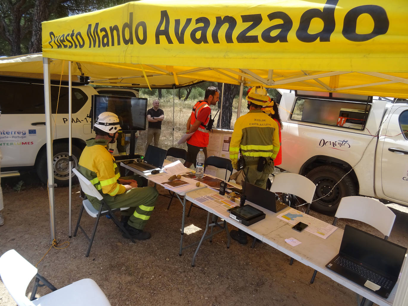 Las imágenes del simulacro de incendio forestal en el Pinar de Antequera