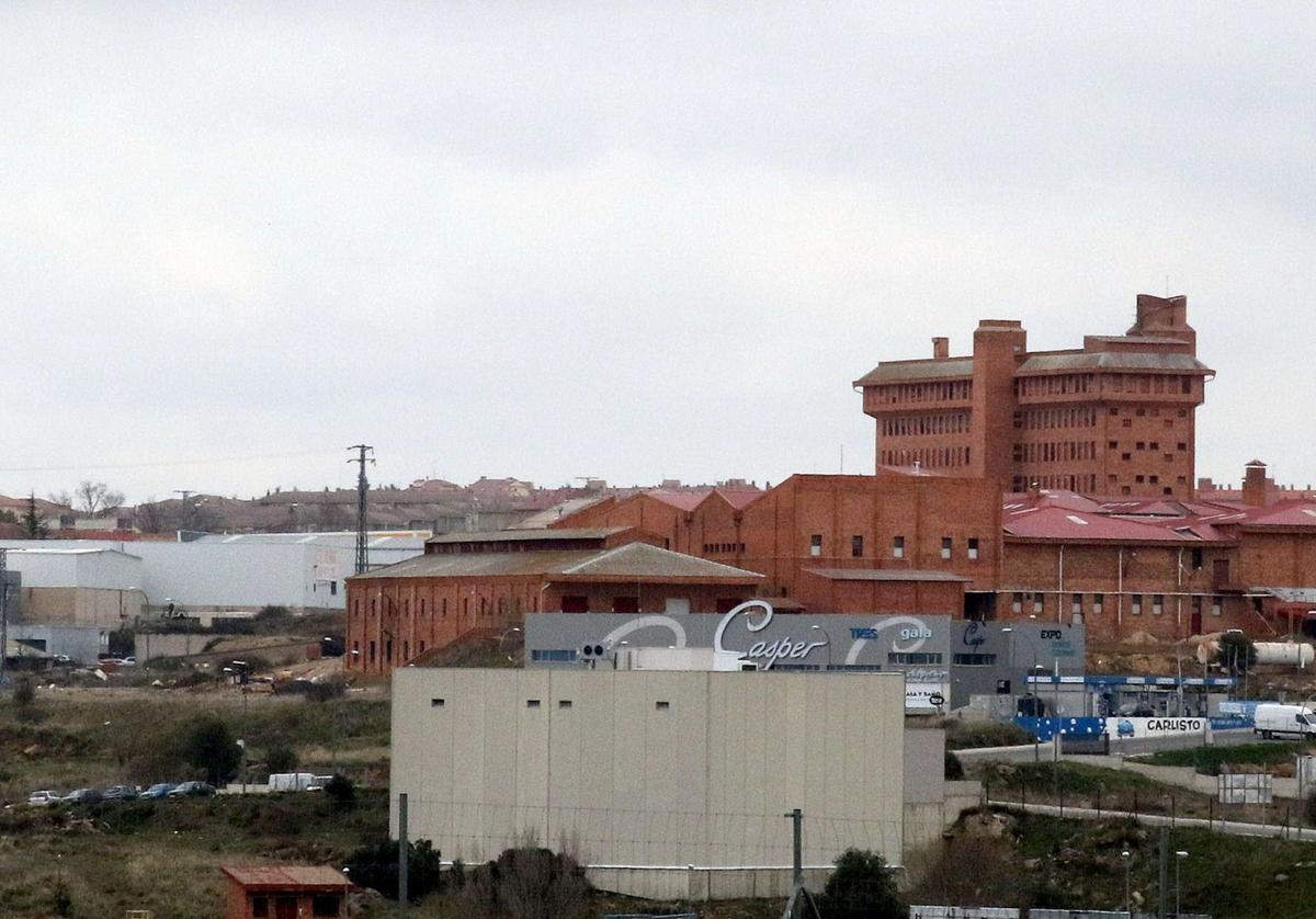 Vista de La Choricera, antiguo complejo empresarial dedicado a la industria en Segovia.