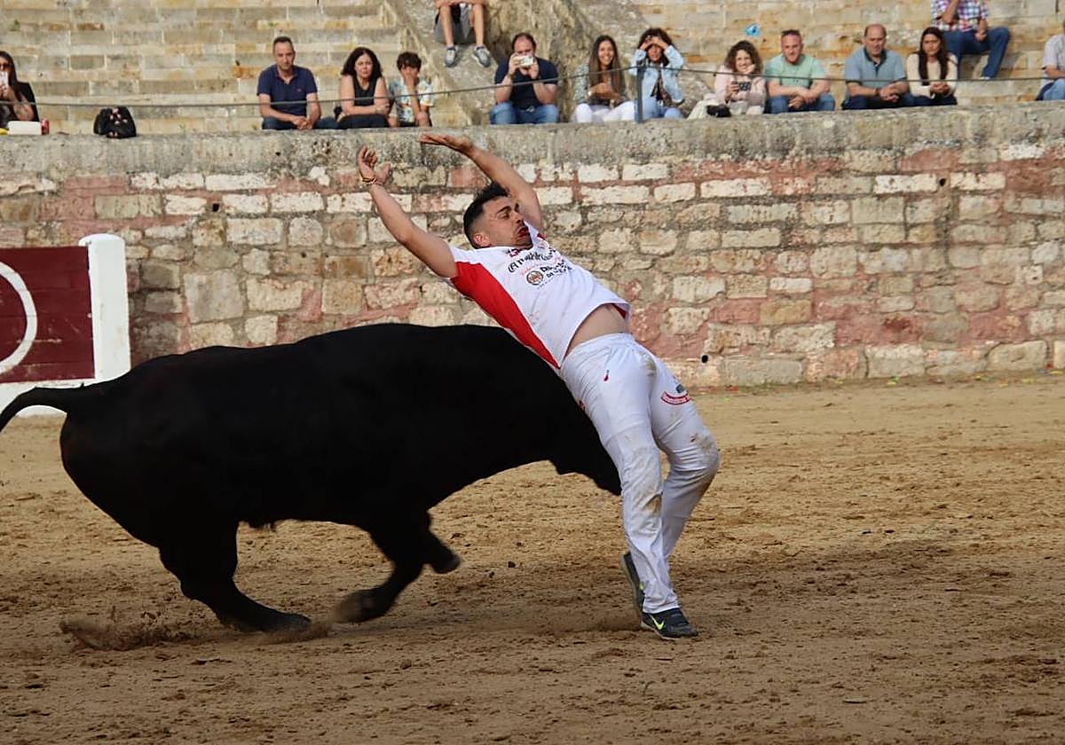 Eusebio Sacristán en uno de sus cortes.