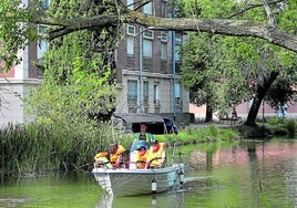 Embarcación de la Dársena del Canal.