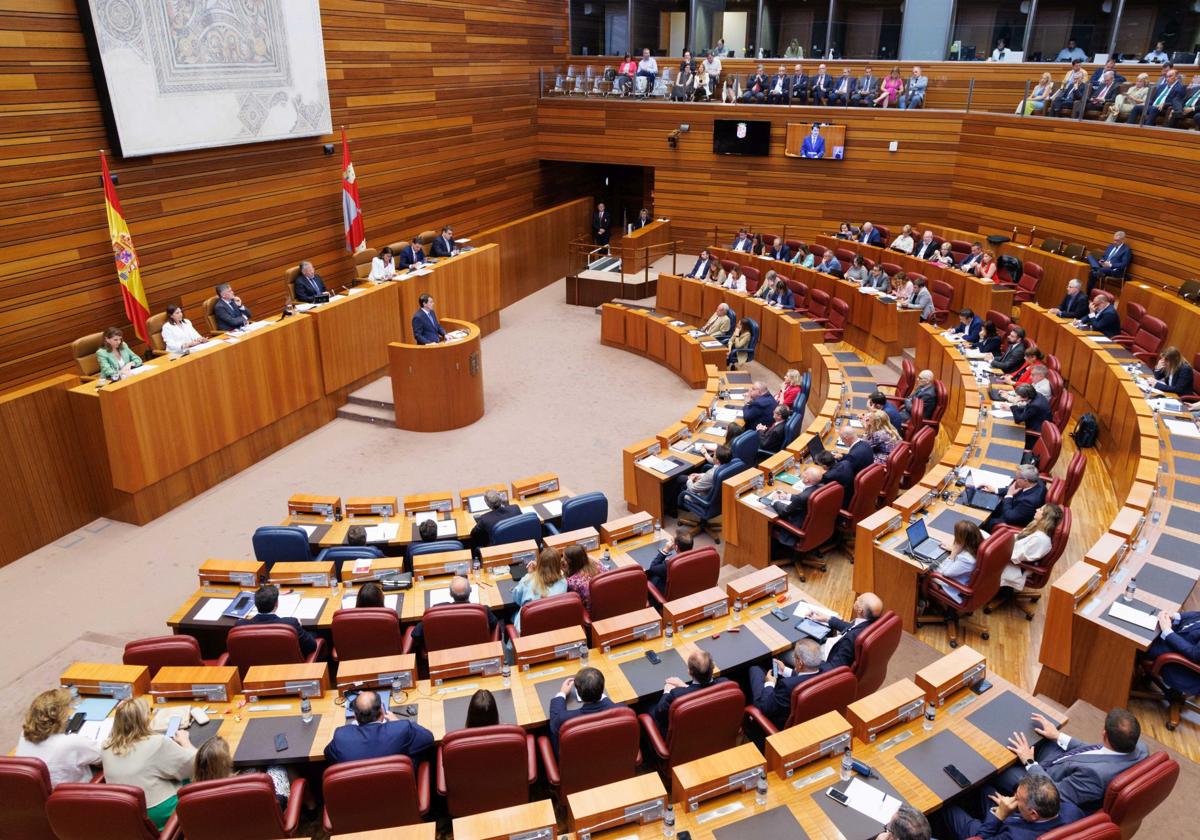 Hemiciclo de las Cortes, el miércoles durante la primera sesión del debate de política general de la Junta.