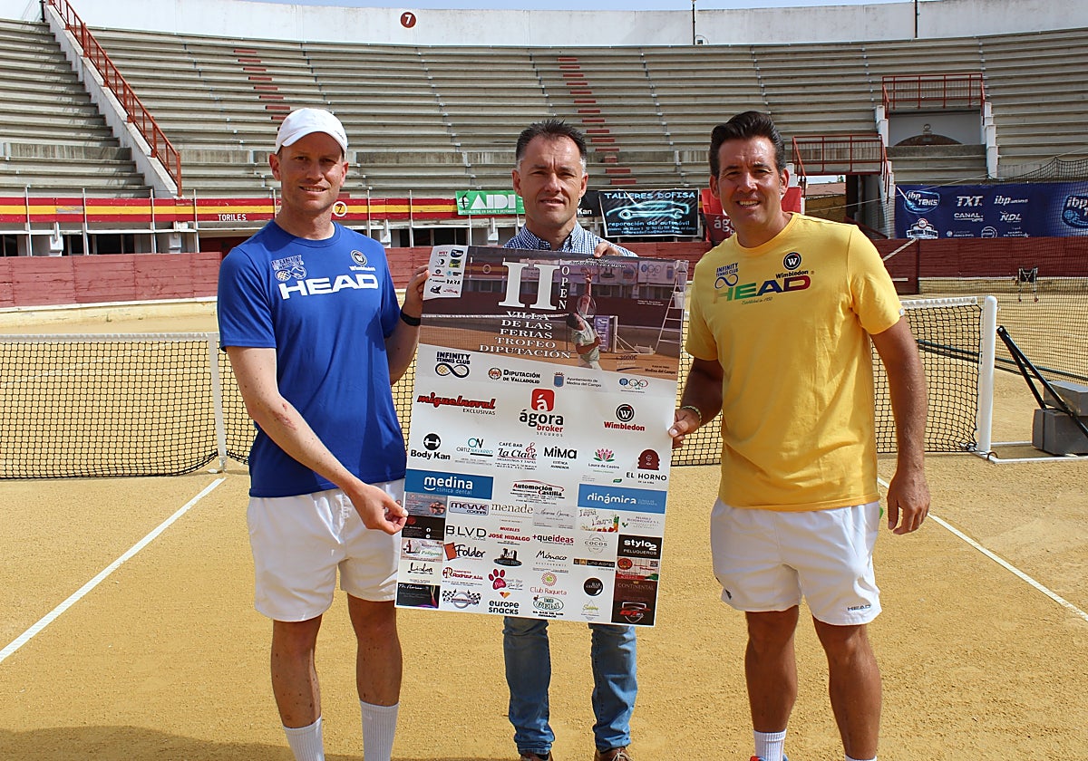 Juan Manuel Esteban, Ricardo Coca e Israel Dueñas en la presentación del torneo