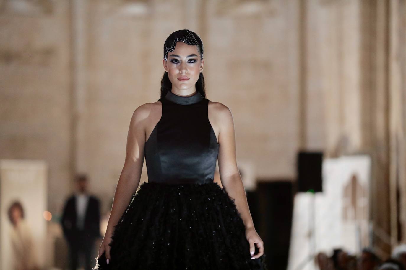 El monasterio de Santa María de Palazuelos se llena de moda con un desfile solidario