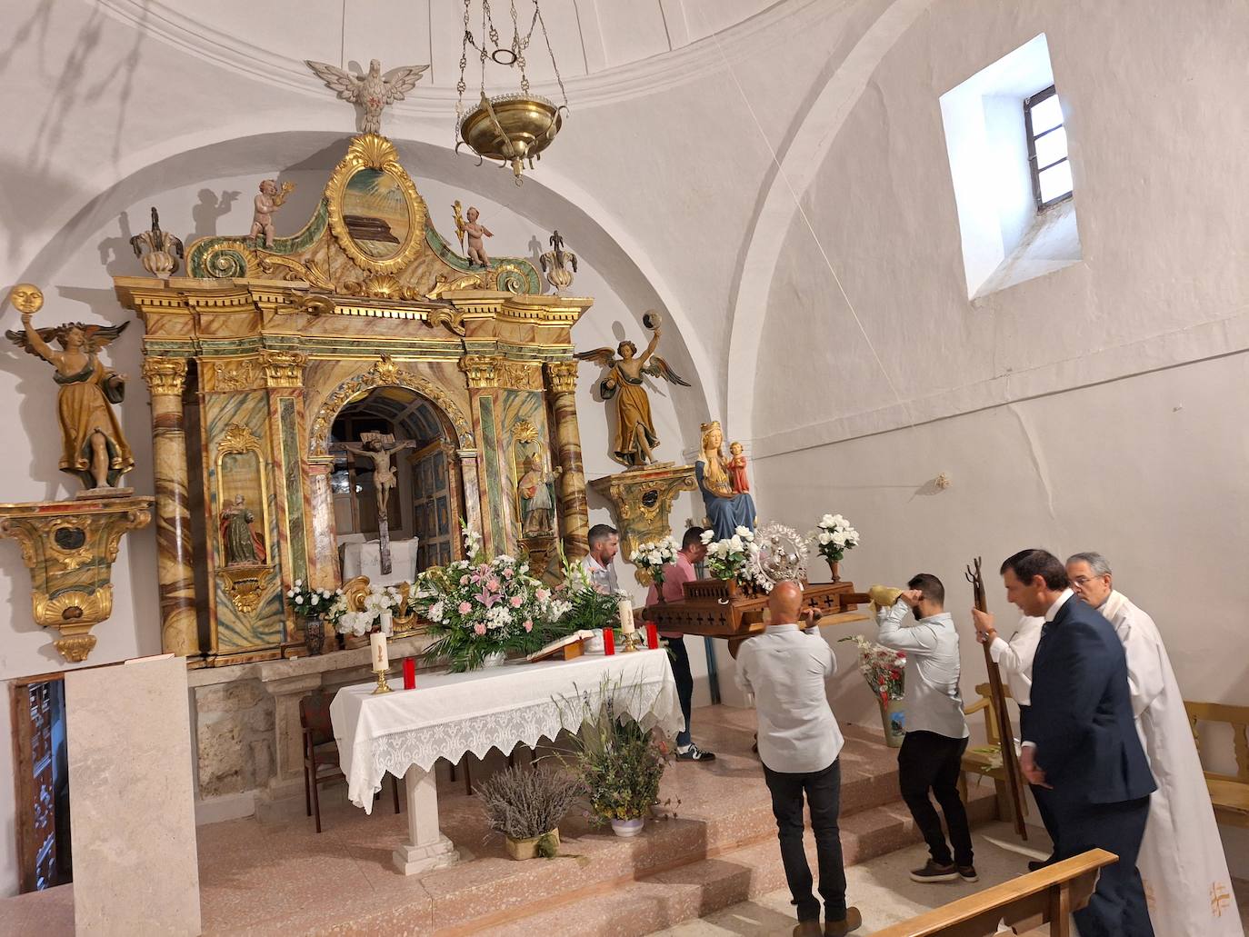 Montealegre se rinde a la Virgen de Serosas