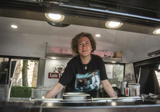 Alazne González de la 'food truck' Le Suppremme.