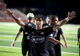 Diego Fernández en la celebración de su último gol con el equipo estadounidense.