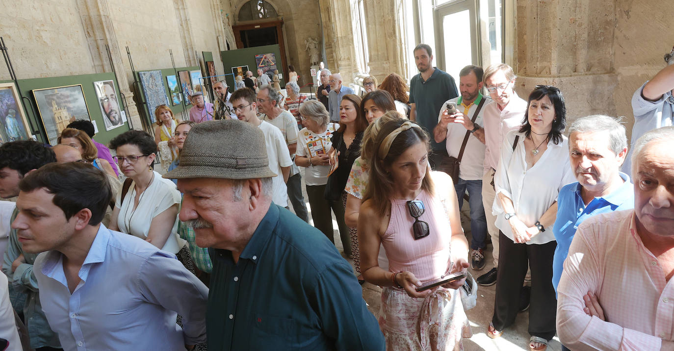 Veintisiete artistas palentinos exponen en el claustro de la Catedral