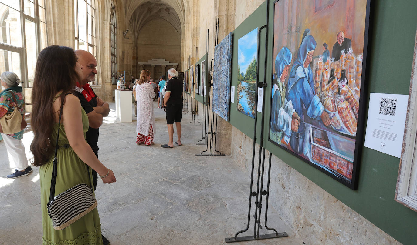 Veintisiete artistas palentinos exponen en el claustro de la Catedral