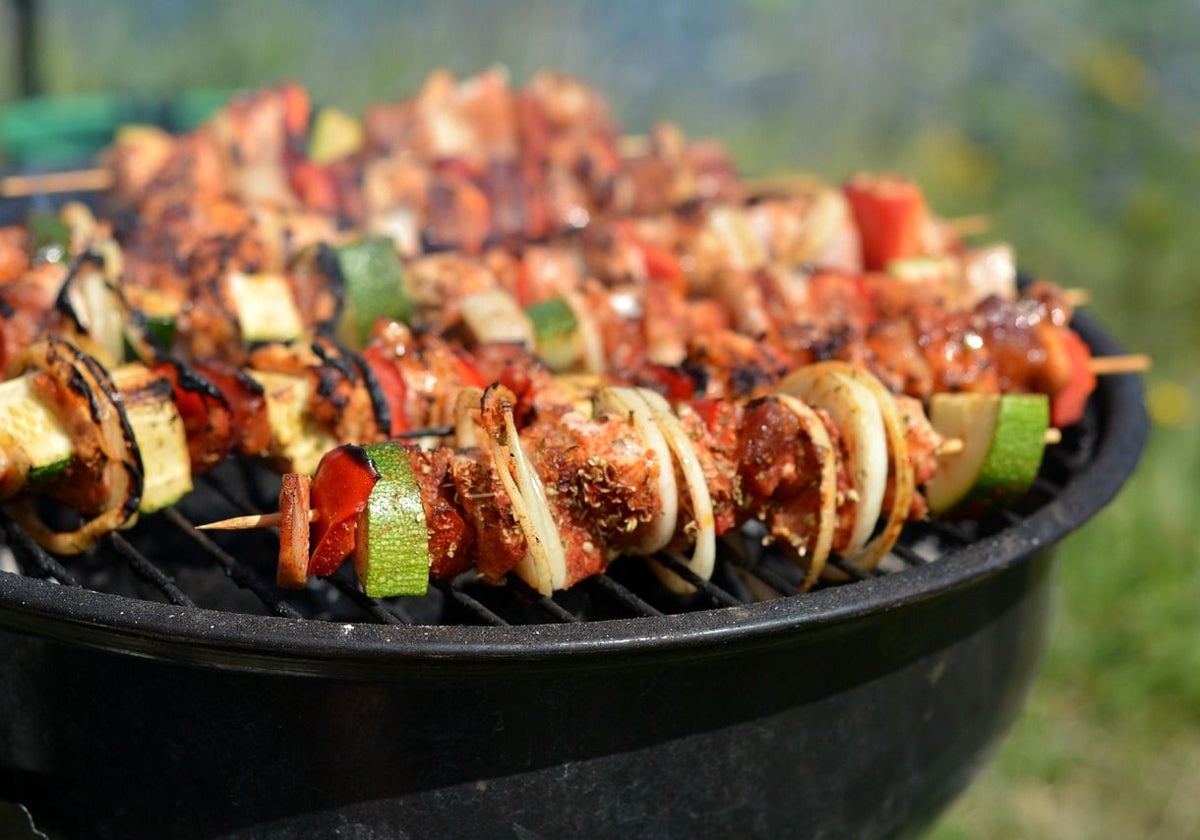 Brochetas de pollo o ternera con verdura