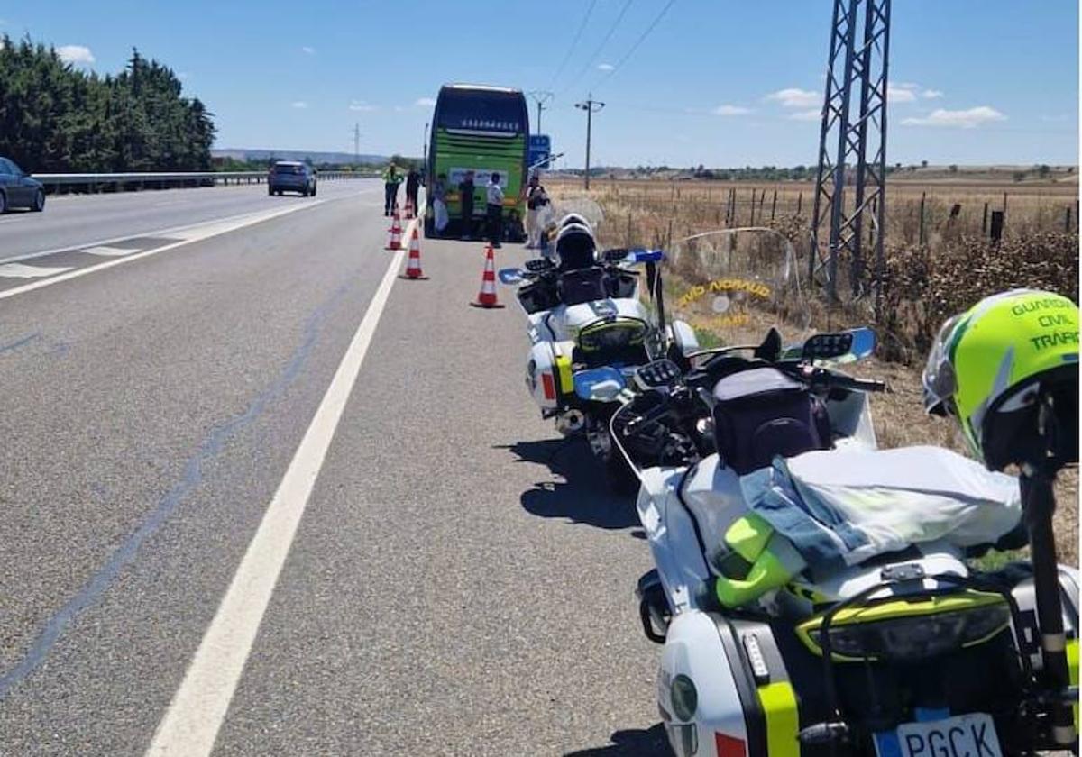 Autobús averiado en la A-62.