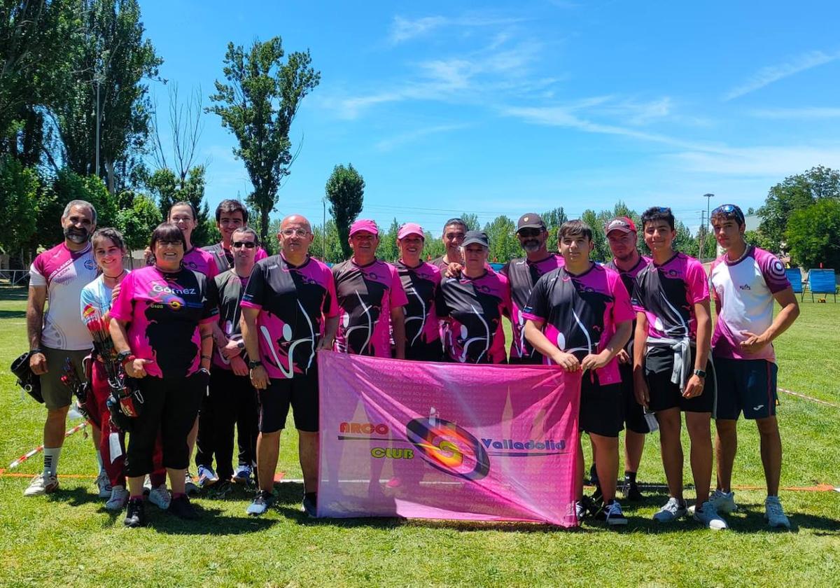 El equipo Arco Club Valladolid en el Campeonato de Castilla y León.