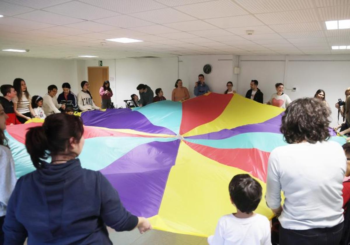 Taller celebrado en el centro cívico Juan de Austria.