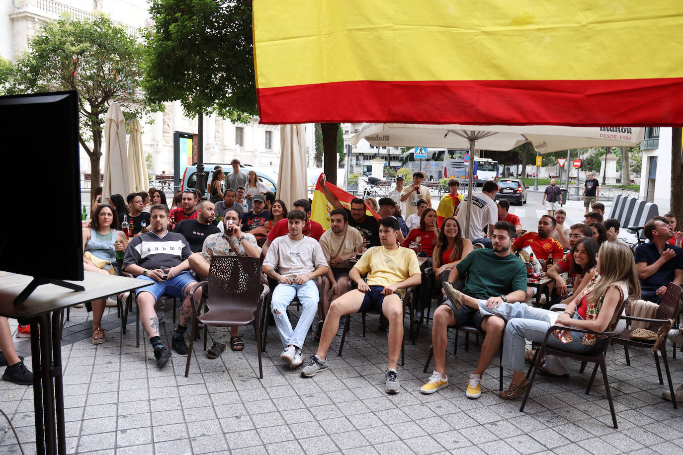 Las imágenes del ambiente del partido entre España y Francia