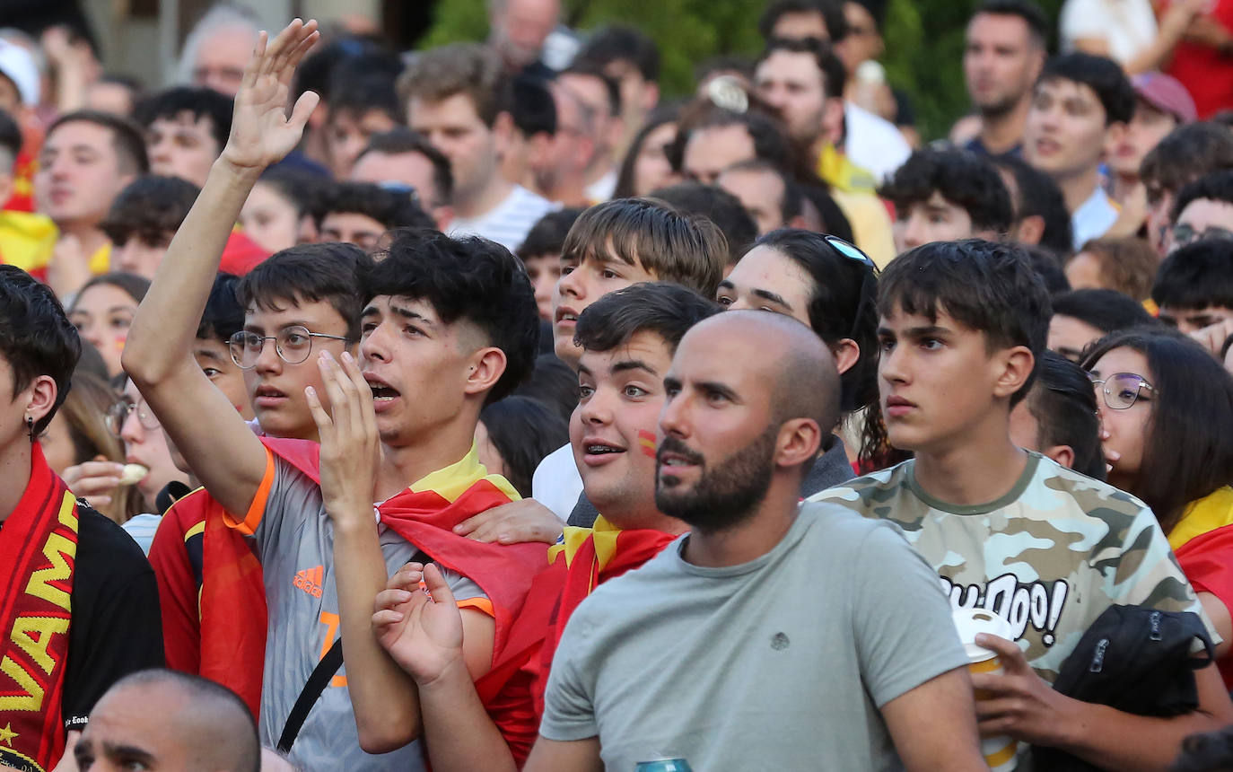 ¡Euforia en Segovia con el triunfo de España!