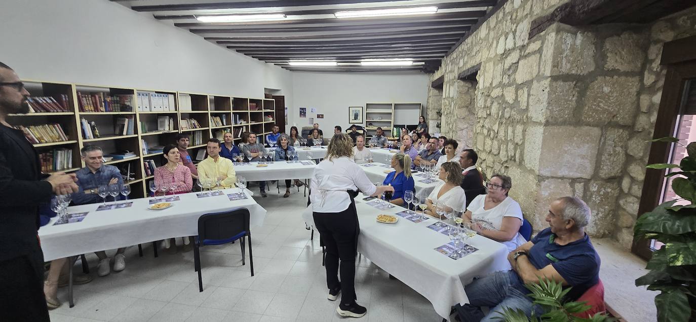 Melgar de Yuso abre con éxito el programa cultural de verano