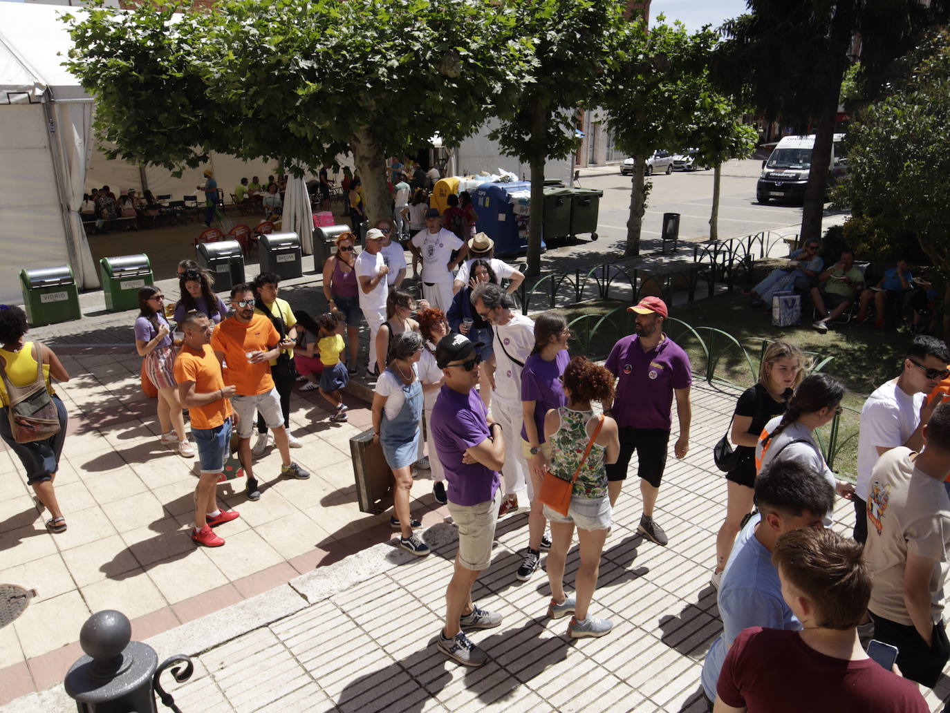 Las peñas animan las fiestas de Osorno