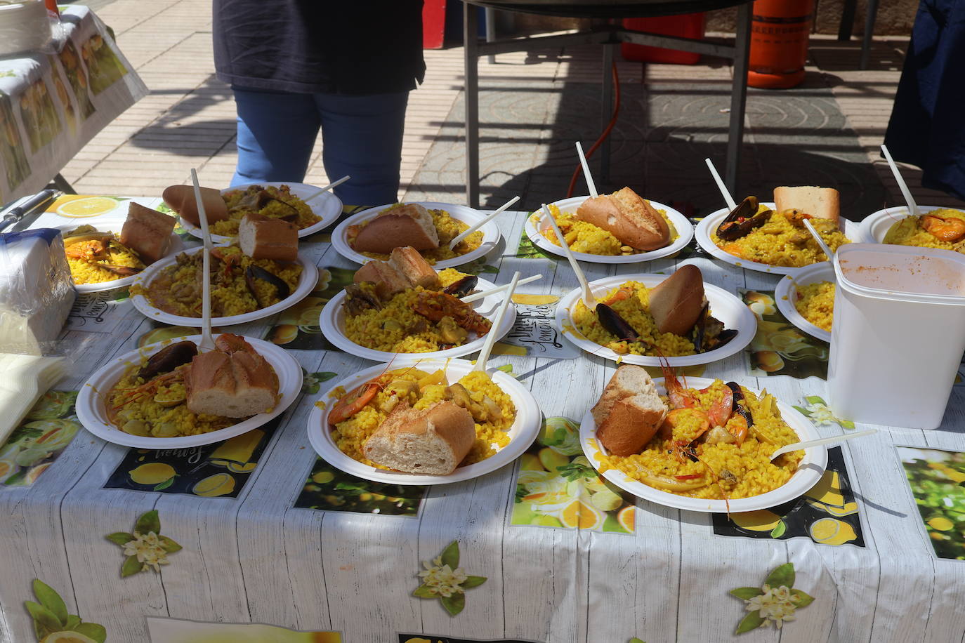 Las peñas animan las fiestas de Osorno