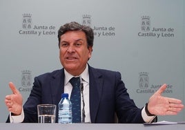 Carlos Fernández Carriedo, durante la rueda de prensa.