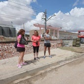 Vecinos del 'salto del carnero' se resisten a dejar sus casas para boicotear la obra de Adif