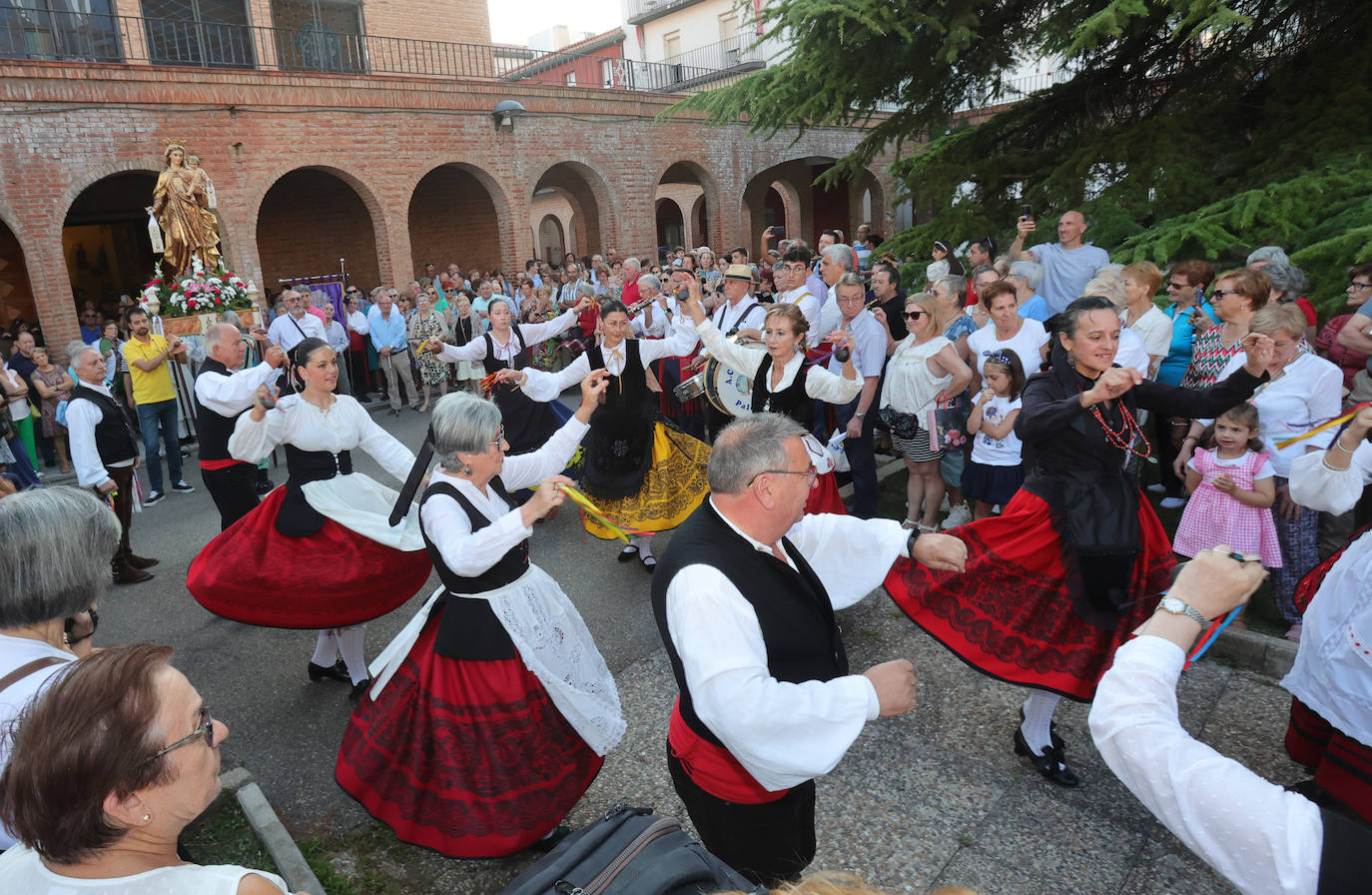El barrio del Carmen de Palencia cierra sus fiestas