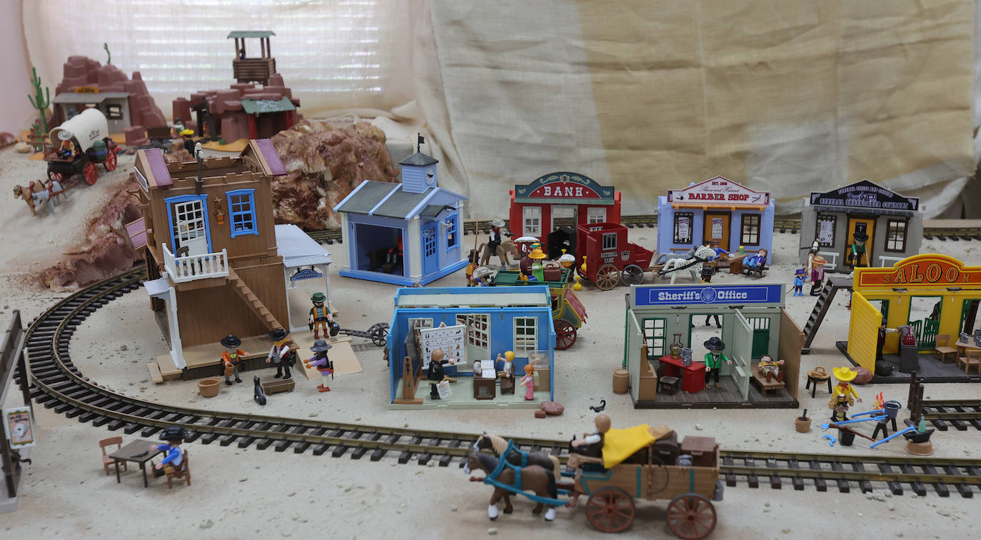 Astudillo acoge la muestra más grande de Playmobil de Palencia