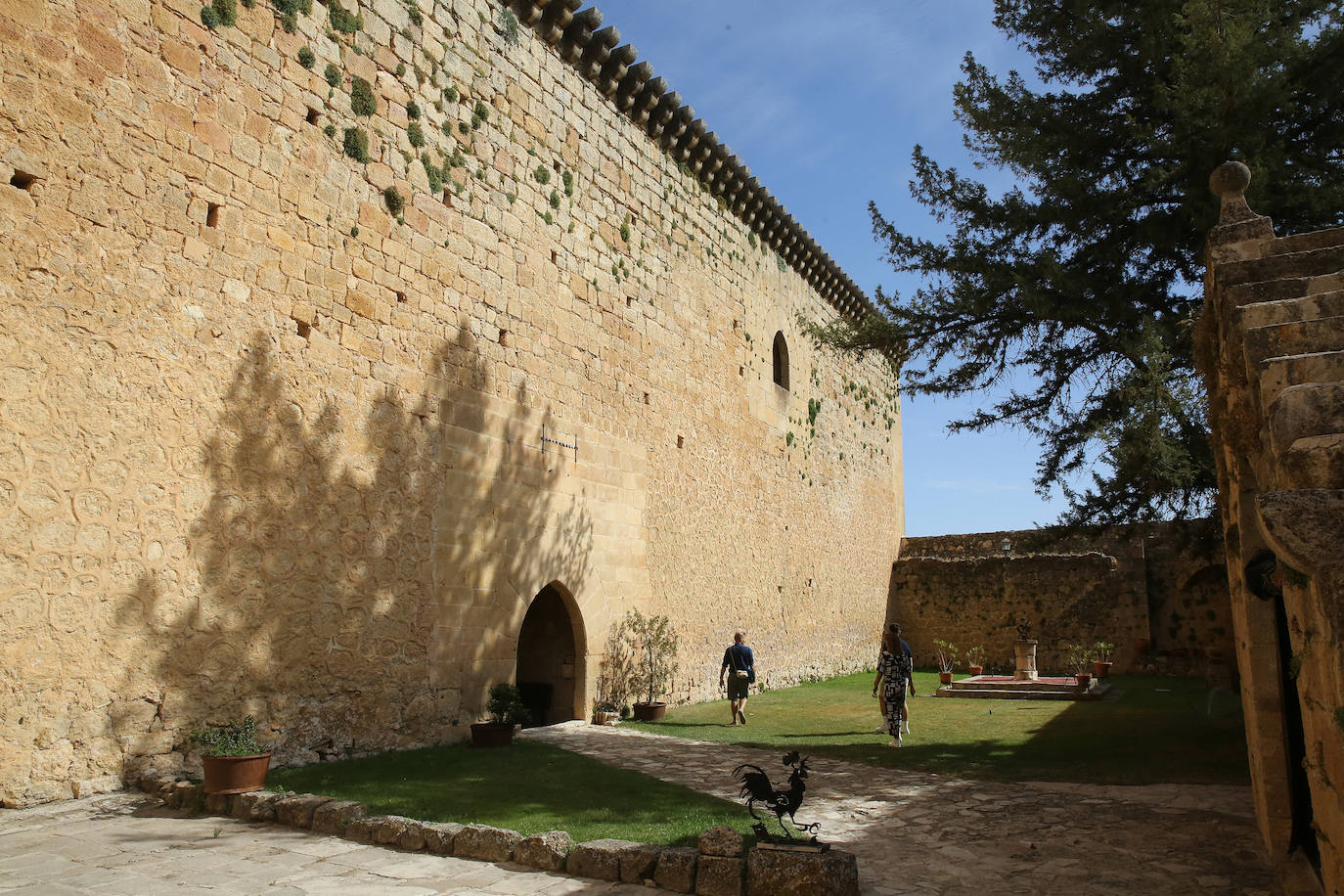 Fotografías de la visita de Luis Álvarez al castillo de Pedraza