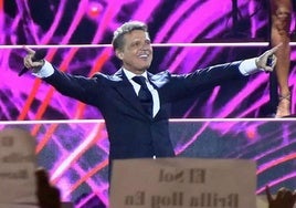 Luis Miguel durante su primer concierto en Barcelona.