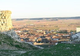 Vista de Tordehumos desde el cerro del castillo.