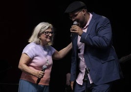 Janis Siegel canta con Dani Assis en el cierre de la XXII edición del Universijazz.