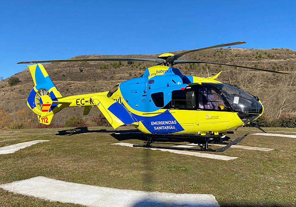 Evacuado en helicóptero un motorista tras sufrir un accidente en Ávila