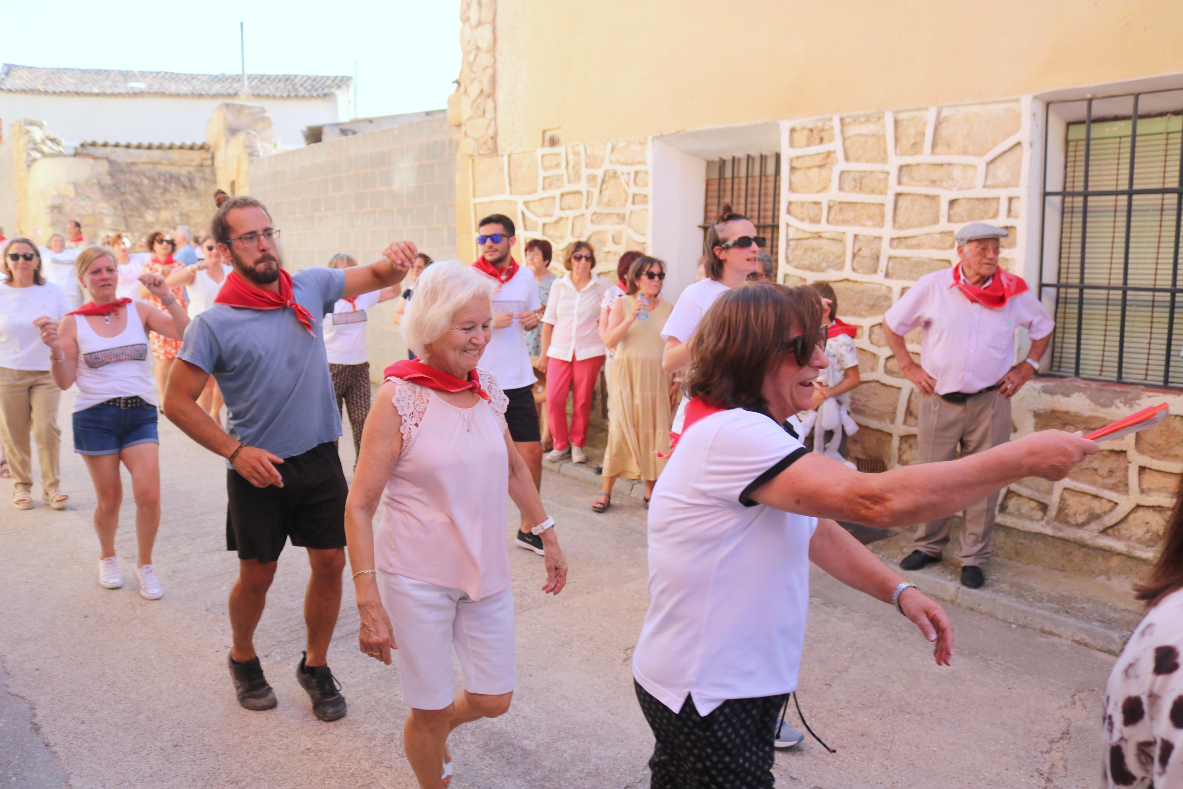 Villahán danza a Santa Marina