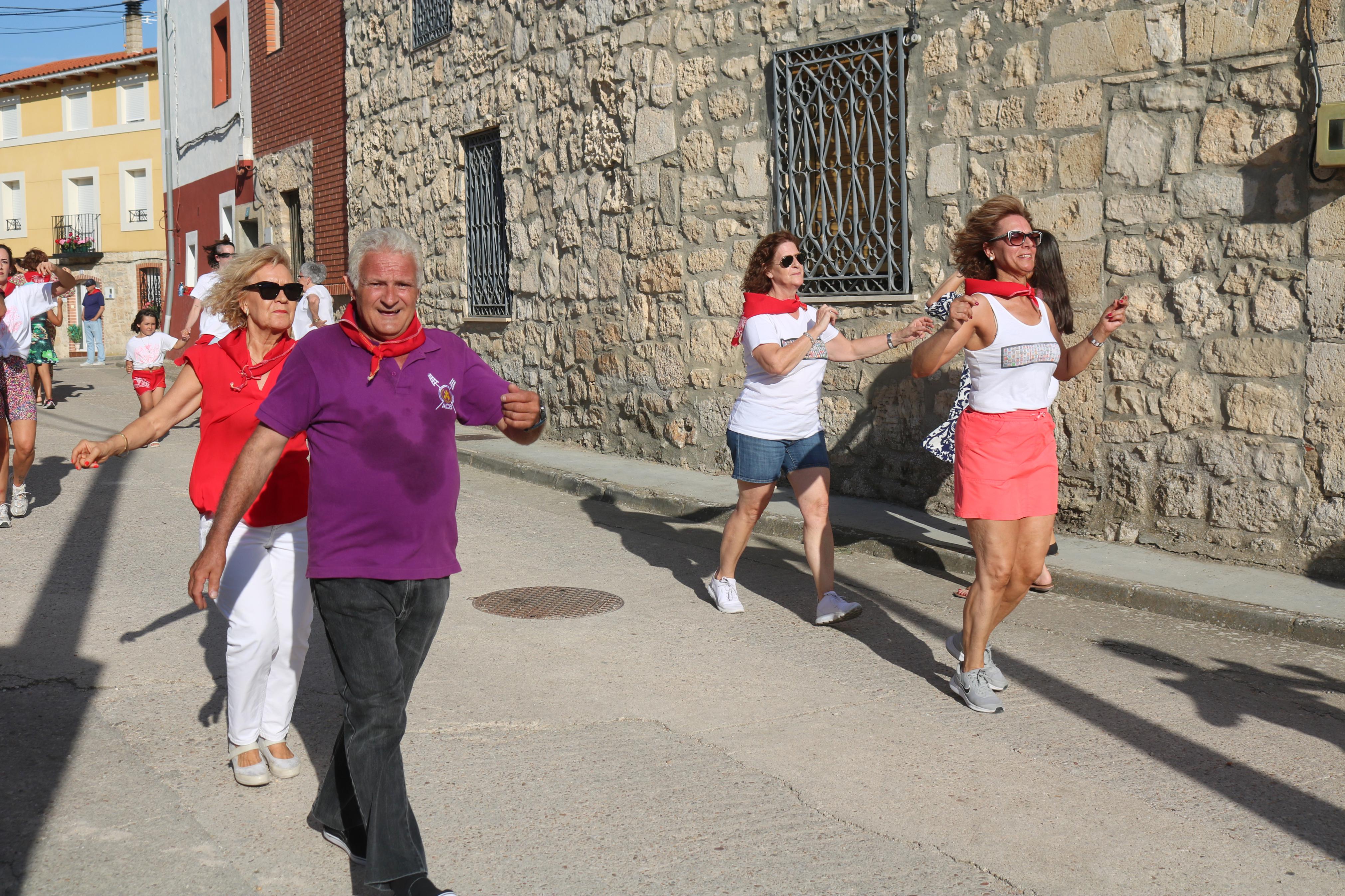 Villahán danza a Santa Marina